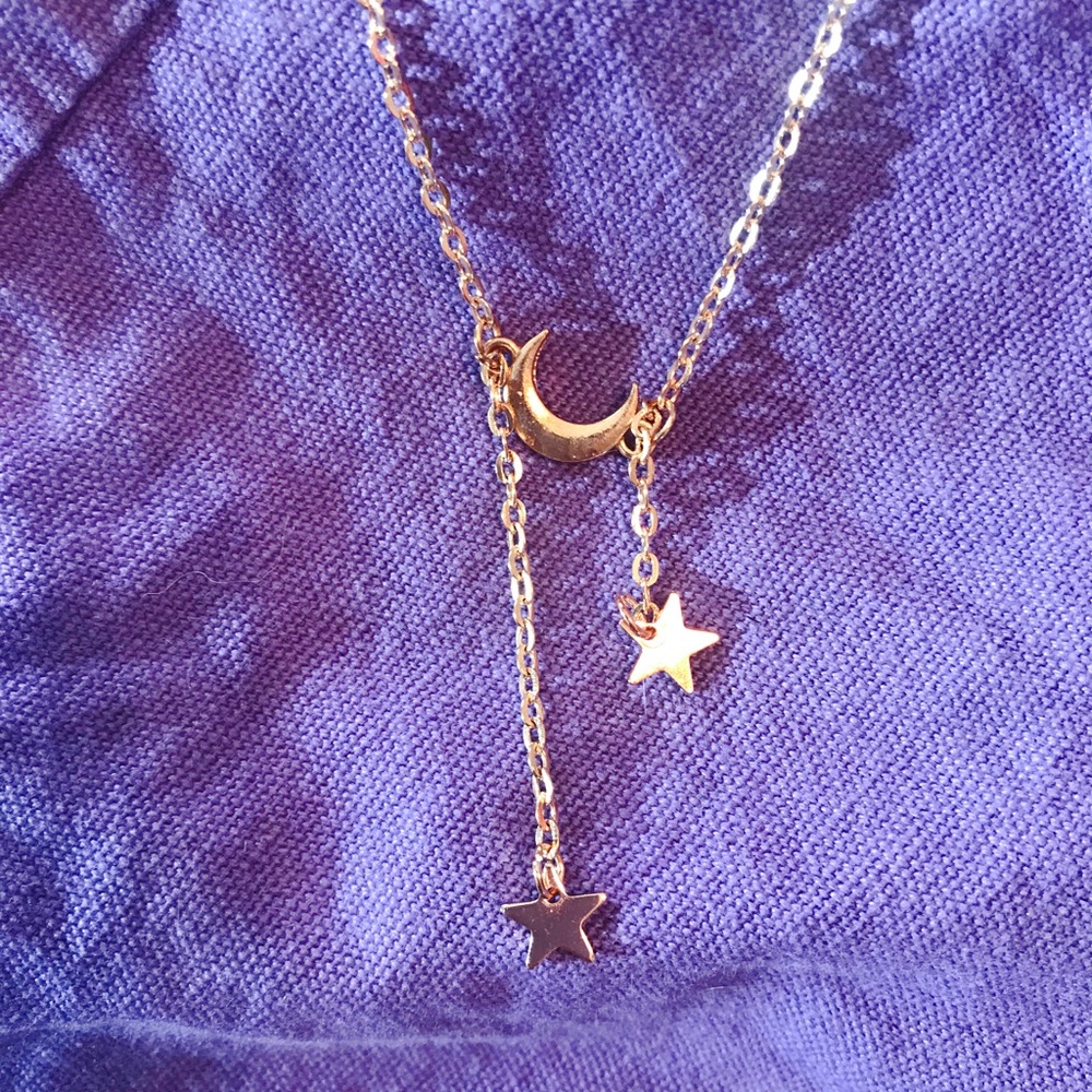 Gold Crescent Moon Dangly Star Charm Necklace๐๐ - Picture 2 of 3